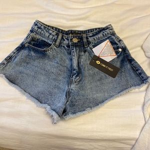 High-waisted Floaty Demin Shorts